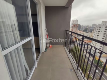 Image 33 - 751044