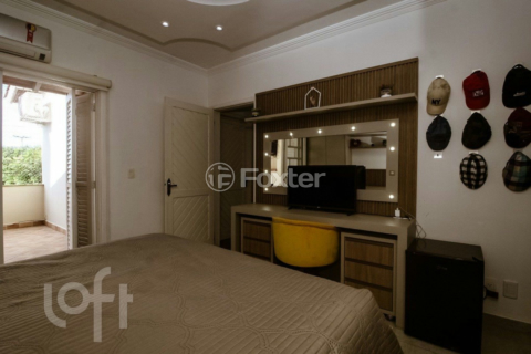 Image 47 - 756526