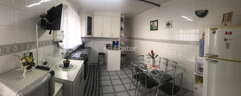 Image 1 - 756844