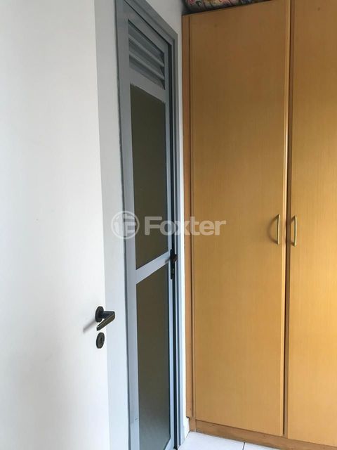 Image 25 - 757835