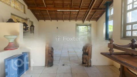 Image 33 - 758571