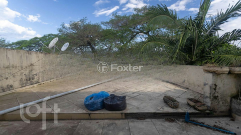 Image 36 - 758571