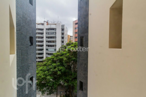Image 40 - 763301
