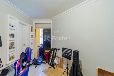 Image 37 - 765992