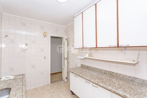 Image 21 - 771500