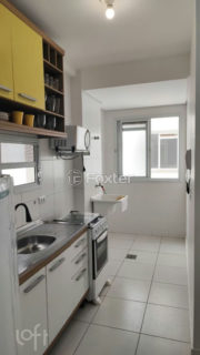 Image 10 - 804535