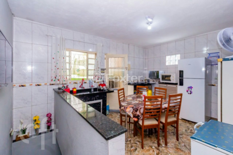 Image 10 - 804784