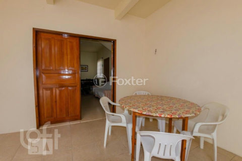 Image 39 - 806248