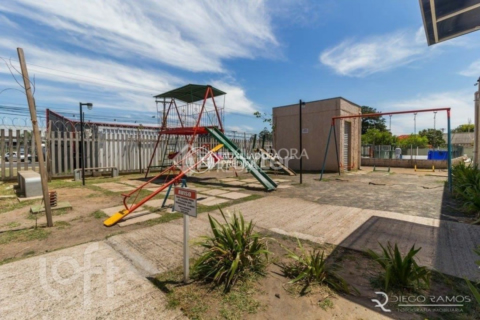 Image 20 - 806815
