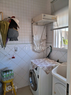 Image 34 - 809713