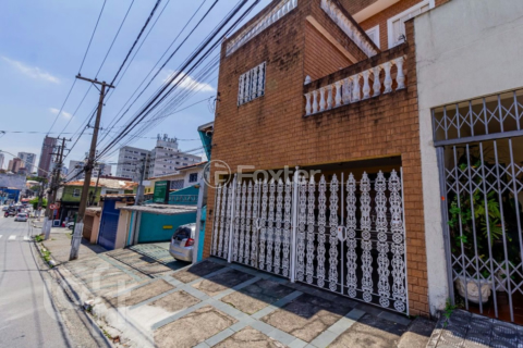 Image 82 - 810429