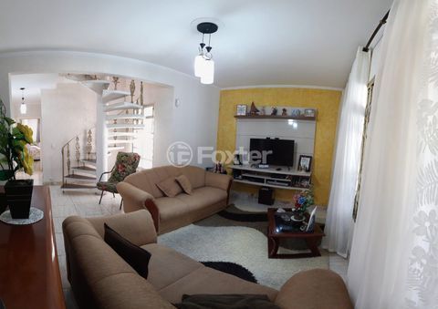 Image 4 - 810771