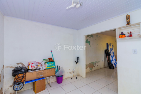Image 43 - 811400
