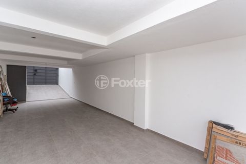 Image 39 - 812001