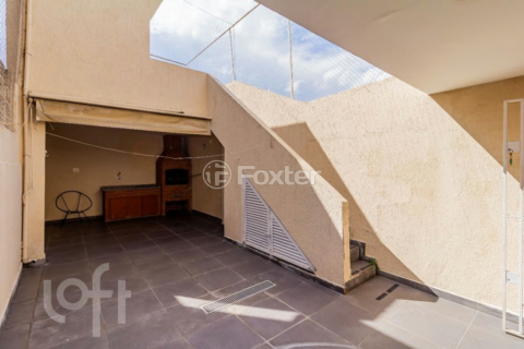 Image 33 - 813274