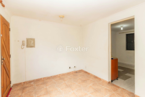 Image 4 - 813788