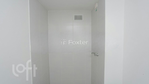 Image 11 - 815120
