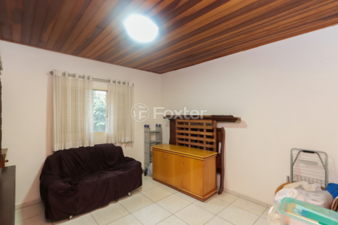 Image 7 - 818210