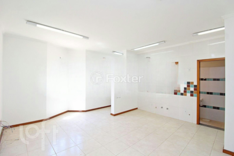 Image 7 - 818292