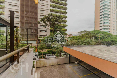 Image 30 - 818297