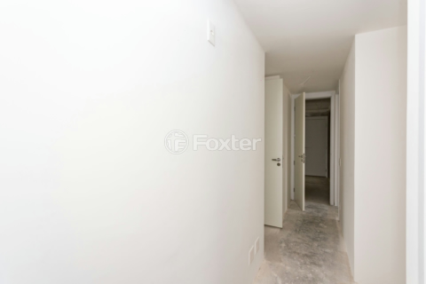 Image 51 - 818320