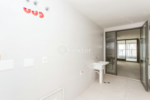 Image 61 - 818320