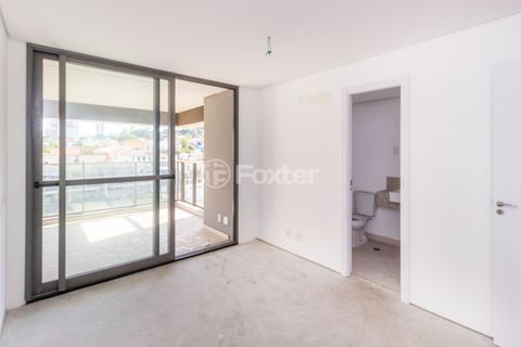 Image 30 - 818393