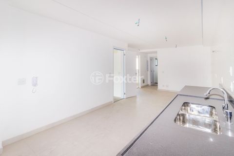 Image 35 - 818393