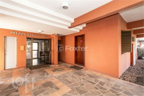 Image 32 - 818445