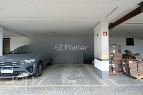 Image 26 - 818837