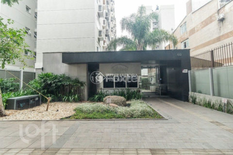 Image 95 - 819386