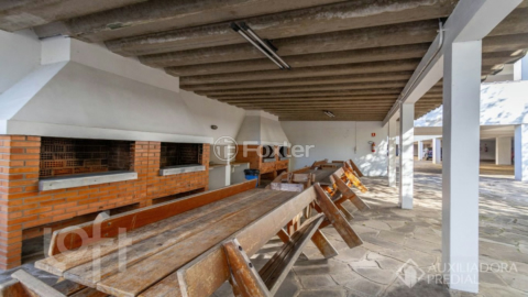 Image 27 - 819646