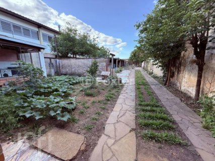 Image 31 - 820679