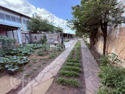 Image 32 - 820679