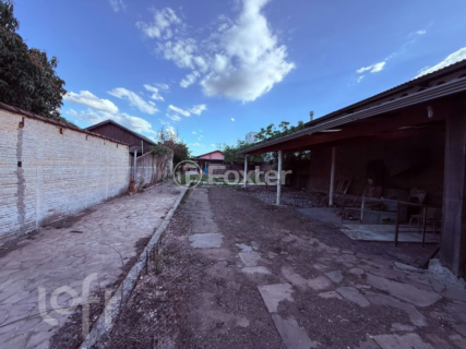 Image 33 - 820679