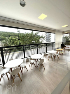Image 66 - 822725