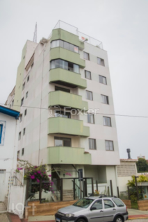 Image 45 - 824382