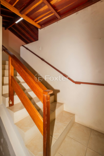 Image 34 - 825744