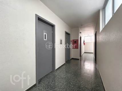 Image 31 - 825916