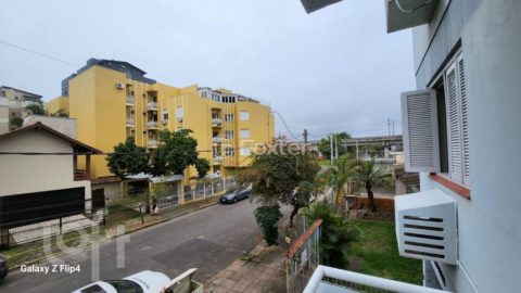 Image 12 - 826043