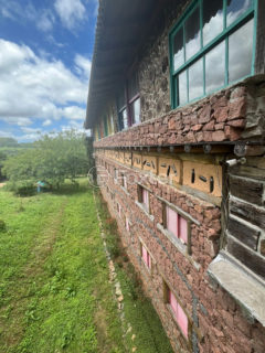 Image 27 - 826381