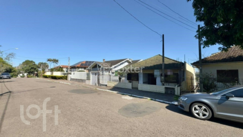 Image 42 - 826680