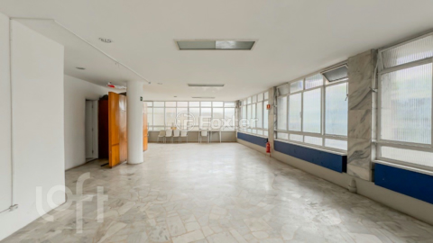Image 66 - 827372