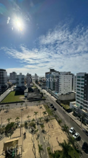 Image 24 - 827618