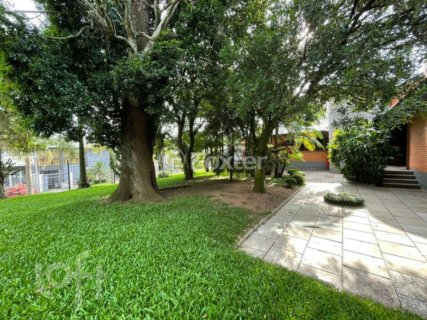 Image 56 - 828774