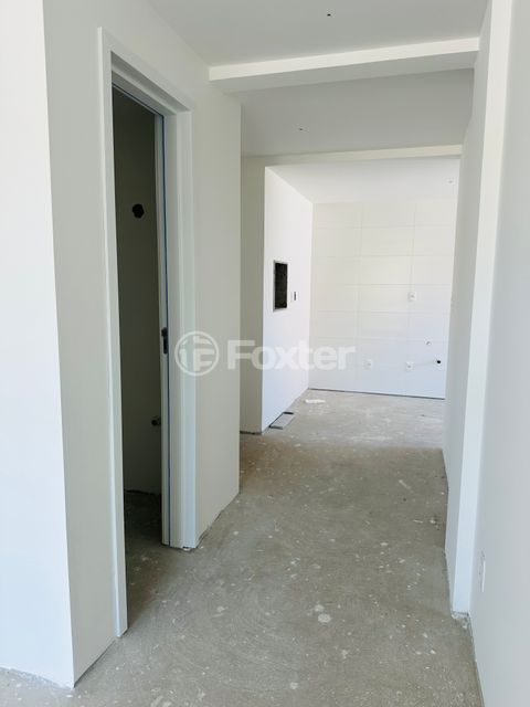 Image 3 - 829313