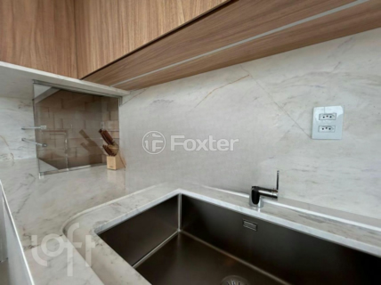 Image 7 - 830021