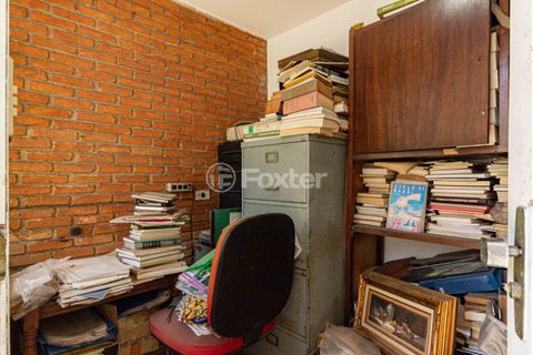Image 33 - 830678