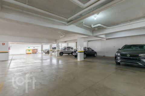 Image 33 - 830939