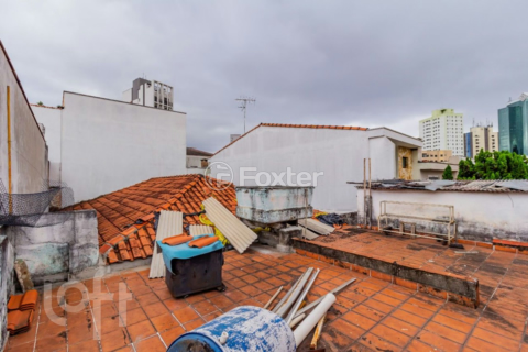 Image 37 - 832707